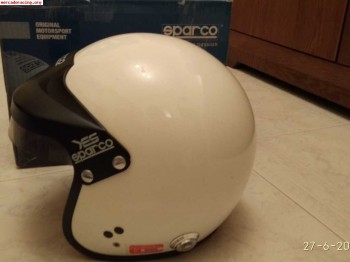 Casco sparco etiqueta roja 150€