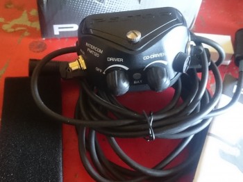 Se vende centralita peltor fmt120