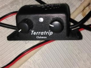 Vendo cascos rrs y centralita