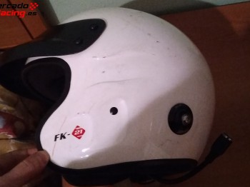 Casco e interfonos. 