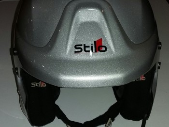 Se vende casco stilo thopy.