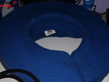 Lote de dos cascos, interfonos y collarines