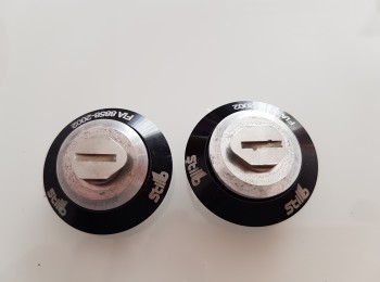 Pins de casco para hans