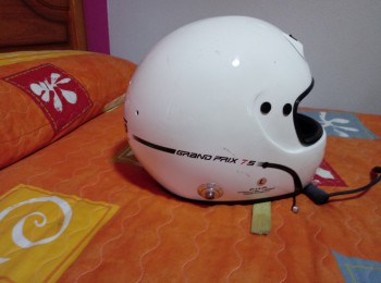 Se vende casco.