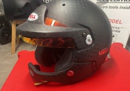 Casco bell carbono nuevo
