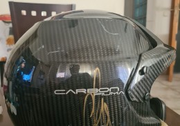 Casco stilo piuma carbon 