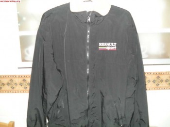 Cazadora renault sport