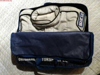 Vendo mono sparco como nuevo,talla 52