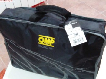 Vendo mono omp tuta first 2 negro talla 64 - 175€