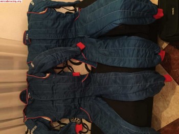 Vendo 2 equipos de ropa