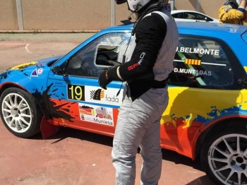 Vendo mono gp-race practicamente nuevo