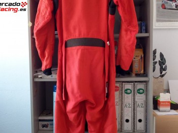 Mono carreras turismos alpinestar