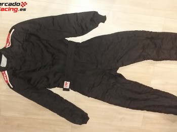 Mono omp mas ropa interior y sotocasco mas casco y hans