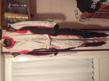 Vendo mono alpinestar gama mas alta del mercado!