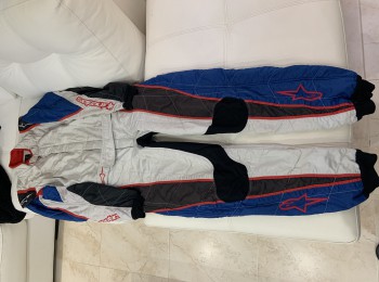 Vendo mono alpinestar gama alta talla 52