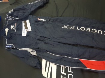 Mono de competición (peugeot sparco)