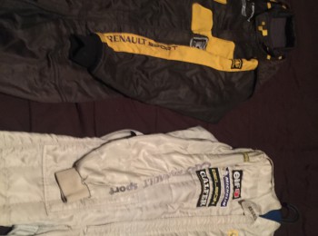 Dos monos homologados copas renault