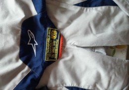 Se vende funda alpinestars talla 46