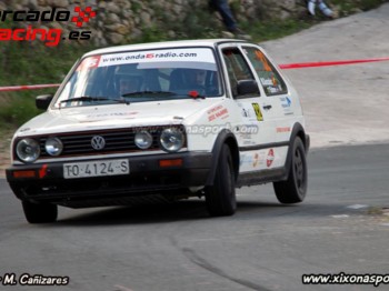Se vende golf gti 2 homologado y listo para correr 4000e