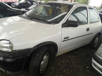 Se vende carrocerìa de opel corsa documentada