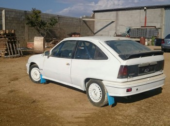 Opel kadett gsi 2.0 8v