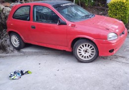 Vendo opel corsa b gsi rallyes tierra-autocross 