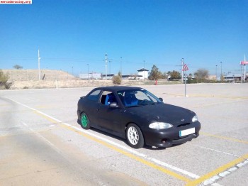 Hyundai accent de la copa.   3800€.