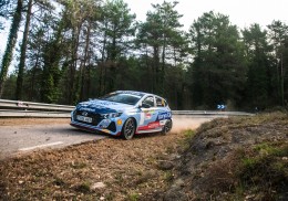 Hyundai i20 n copa rallyes