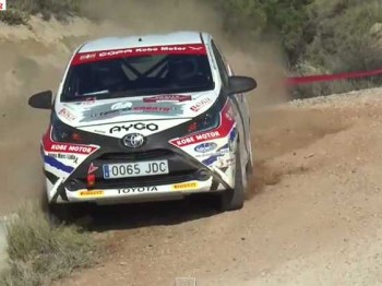 Se vende toyota aygo de la copa kobe motor