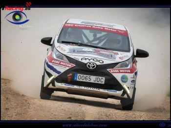 Se vende toyota aygo copa 2016