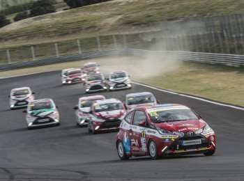 Toyota aygo copa circuitos