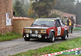 Fiat 131 racing grupo 2 – motor nuevo