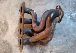 Colectores de escape clio sport 172cv 4 a 1.