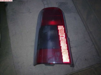 Vendo focos y pilotos traseros de varios citroen.10 euros ca