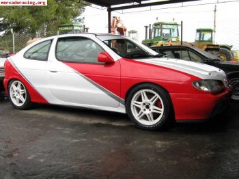 Vendo o canbio carroceria megane de la copa 