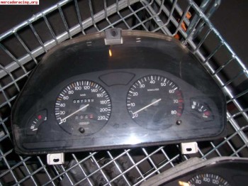 Vendo 2 cuadros 106 sport año 98 y año 2002