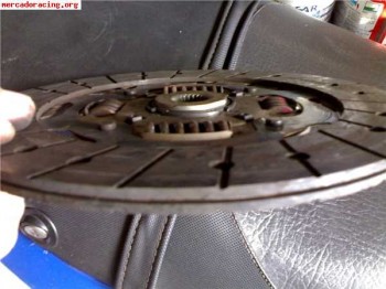 Disco de embrague y maza muy nuevos    bomba dirección asiti