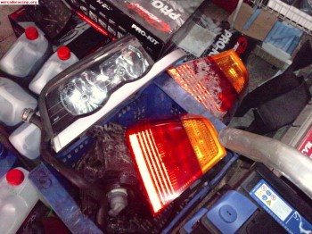 Faros y pilotos de bmw e46 de serie año 2000