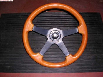 Volane clasico de madera