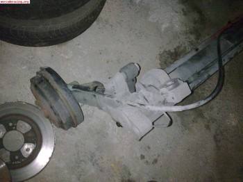 Vendo puente trasero ce citroen saxo 1.5d completo