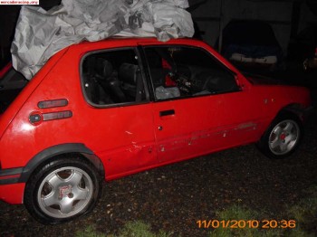 Carroceria 205 gti se cambia por llantas