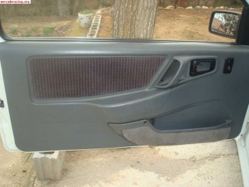 Interior completo sierra rs cosworth 3 puertas.