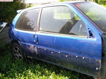 Mercadillo piezas saxo, puertas, capots, portones etc