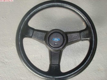 Piezas de sierra rs cosworth 3 puertas.