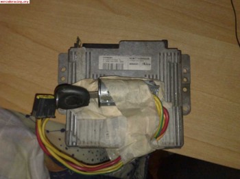 Centralita, llavera y marcador de renault megane 2.0 16v 150