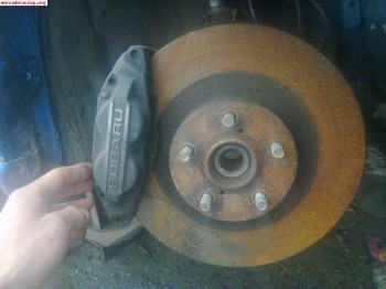 Pinzas subaru wrx faro redondo