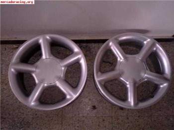 Se venden llantas peugeot ford o citroen en 16