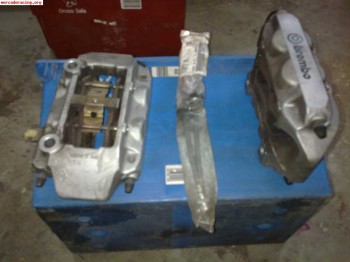 Pinzas brembo megane o clio sport 4 pistones , montaje radia