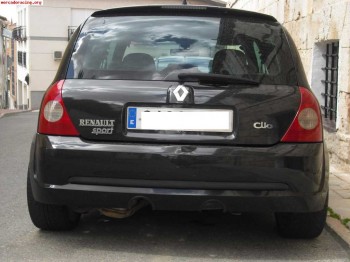 Paragolpes clio sport 182