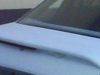 Se vende aleron más tercera luz de freno